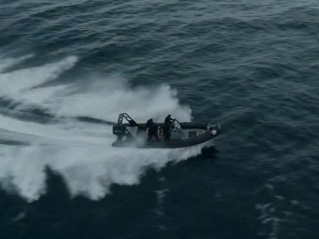 Kraken vs Speedboat Action Battle